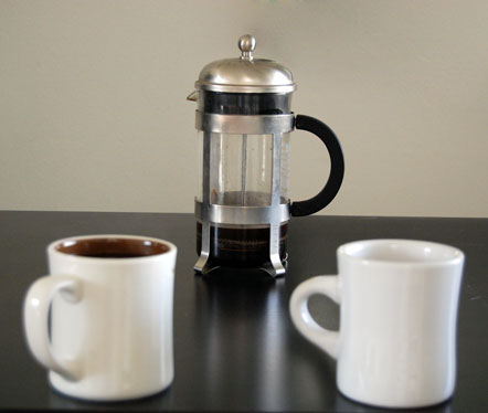 french press serve French press with mugs