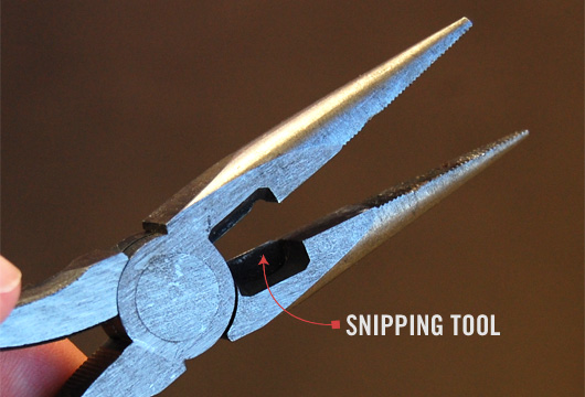 Plier snip Snipping tool on pliars