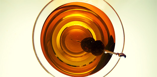 The Bijou Cocktail Recipe: An Herbal Gin Cocktail