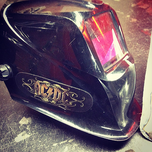 Welding helmet