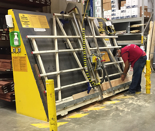 Lowe's cutting station