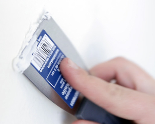 Prepping accent wall with spackle