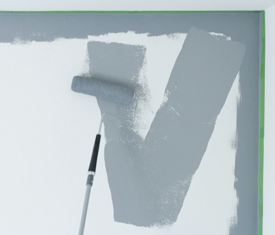 How to paint a wall