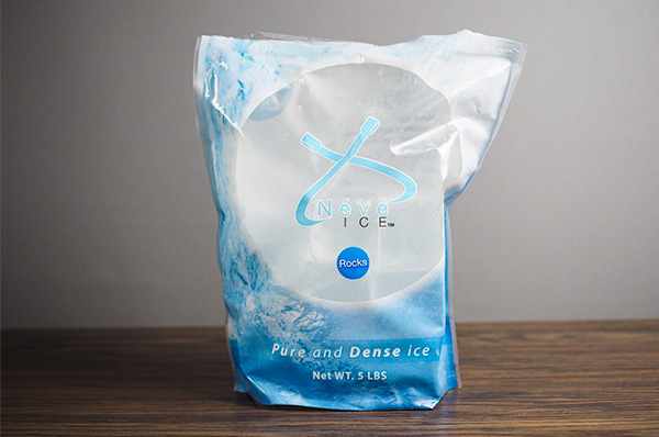 Neve Cocktail Ice Cubes