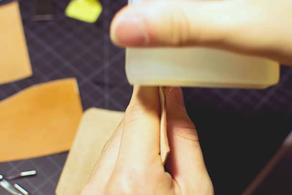 Make a leather wallet 18 Burnishing