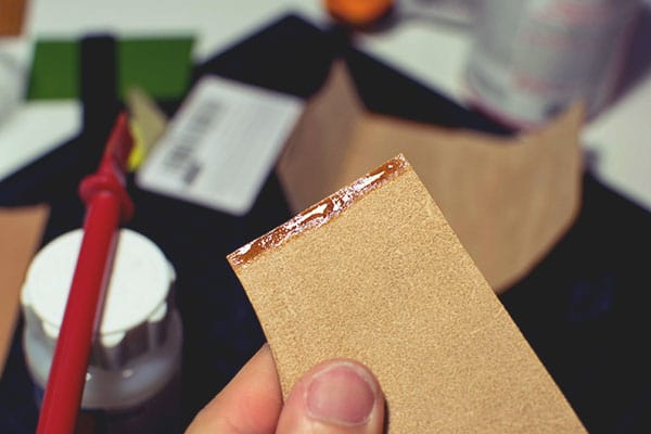 Make a leather wallet 26