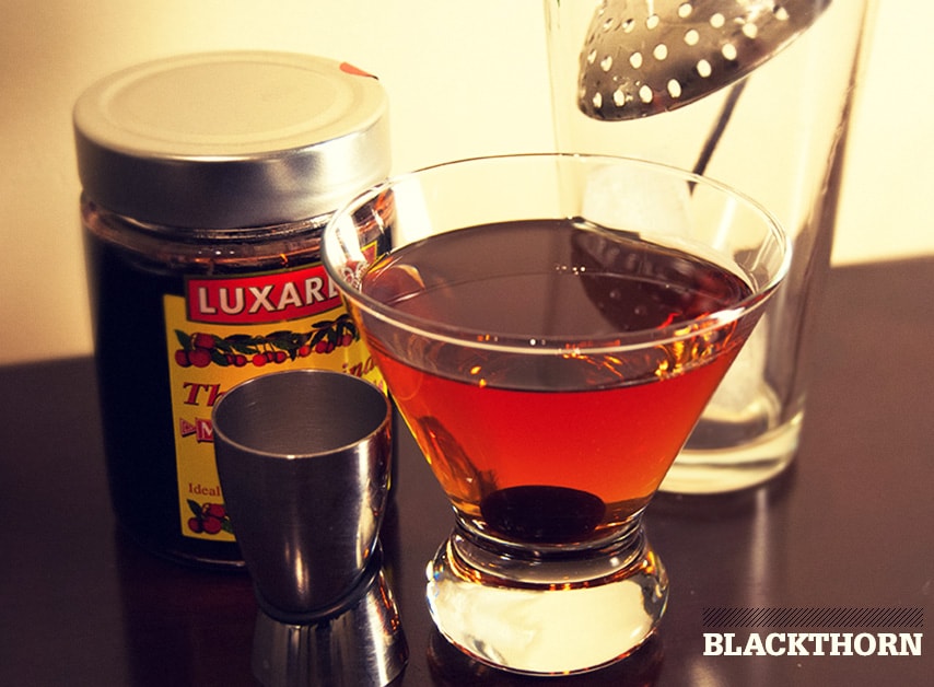 blackthorn drinks with gin