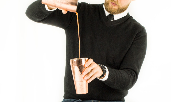 cocktail throwing technique