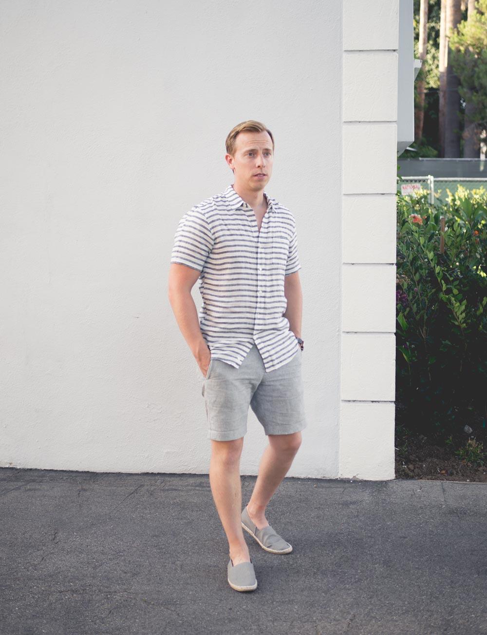 men linen shirt and shorts gray summer outfit espadrilles