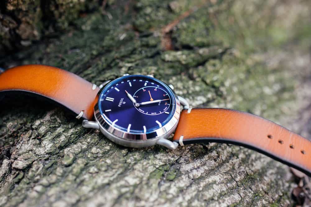 Fossil-Q_wide_log fossil q smart watch blue face leather strap