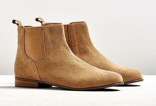 urban outfitters chelsea boots