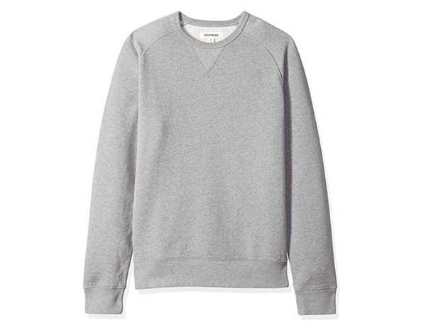 gray crewneck sweatshirt