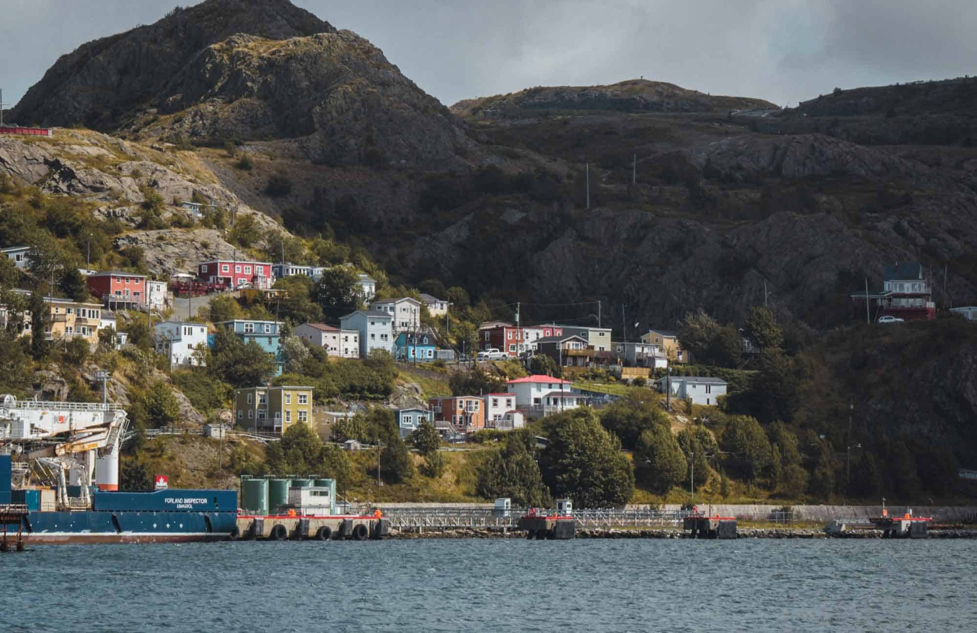 GMC_Sierra-1 Newfoundland, GMC