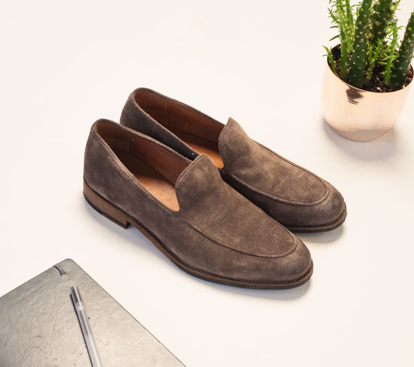 frye venetian loafer