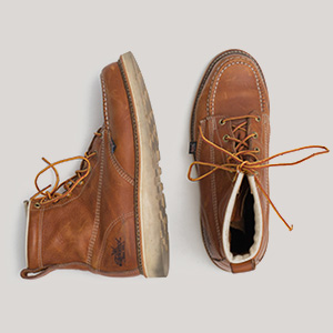 thorogood moc toe