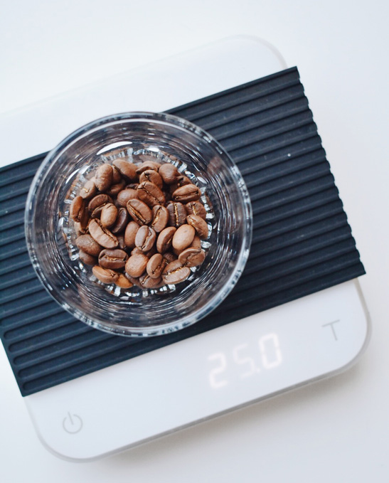 coffee on scale how much to use