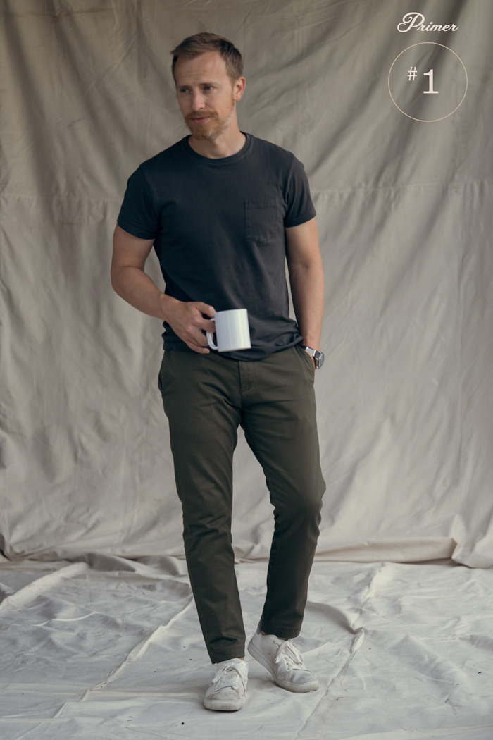 black pocket t shirt olive chinos white sneakers men summer outfit ideas