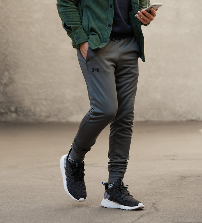 under armour jogger with sneakers