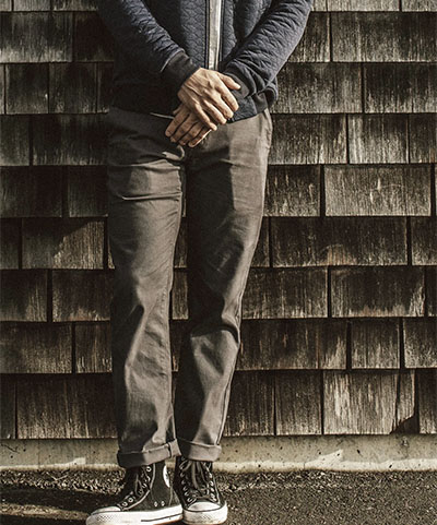 ash colored chino pants from taylor stitch