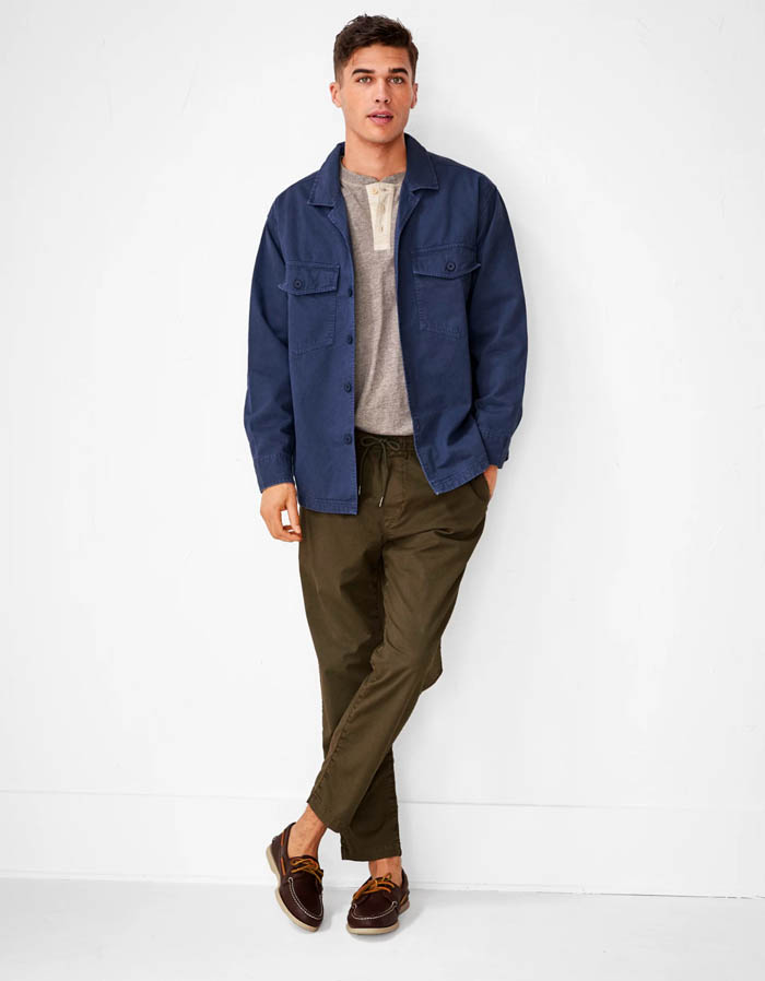 American Eagle Flex Trekker Khaki pant