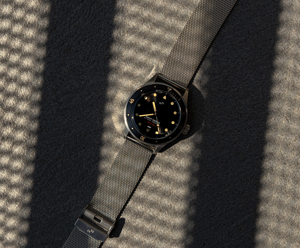 About Vintage 1926 At'Sea