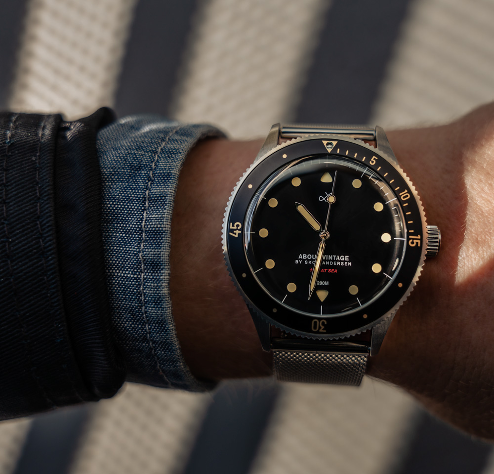 About Vintage 1926 At'Sea with mesh strap