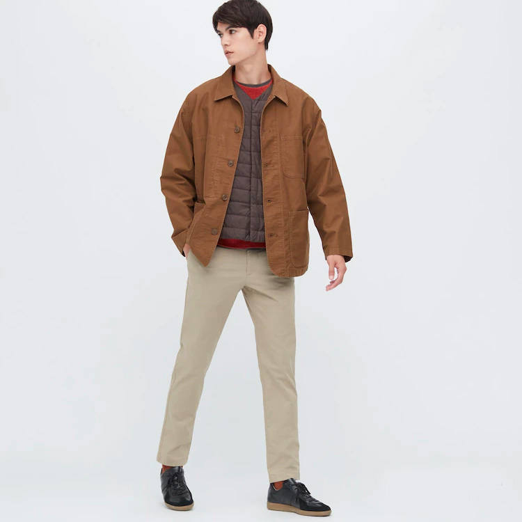 man wearing uniqlo chinos