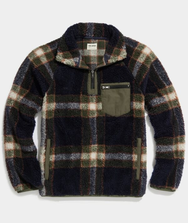 a long sleeve fleece plaid half zip jacket