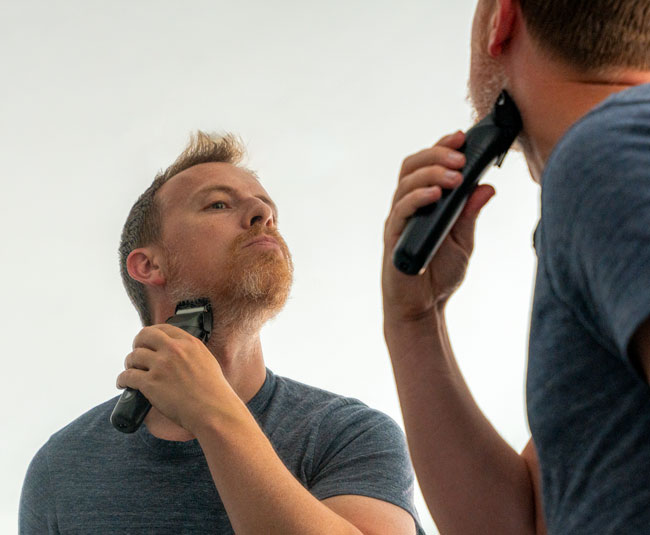 trimming beard with brio beardscape