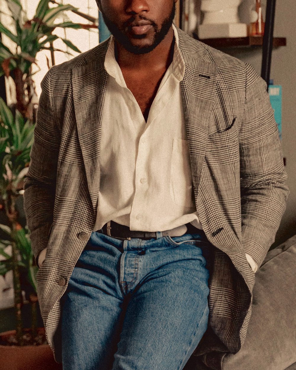 lightwash jeans with a linen shirt and plaid linen blazer