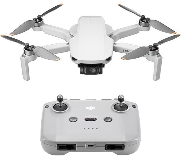 a mini drone device with camera
