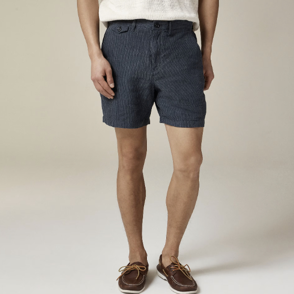 man wearing a linen short with loafer shoes