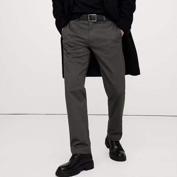 man wearing straight fit Italian stretch chino pants with dress shoes